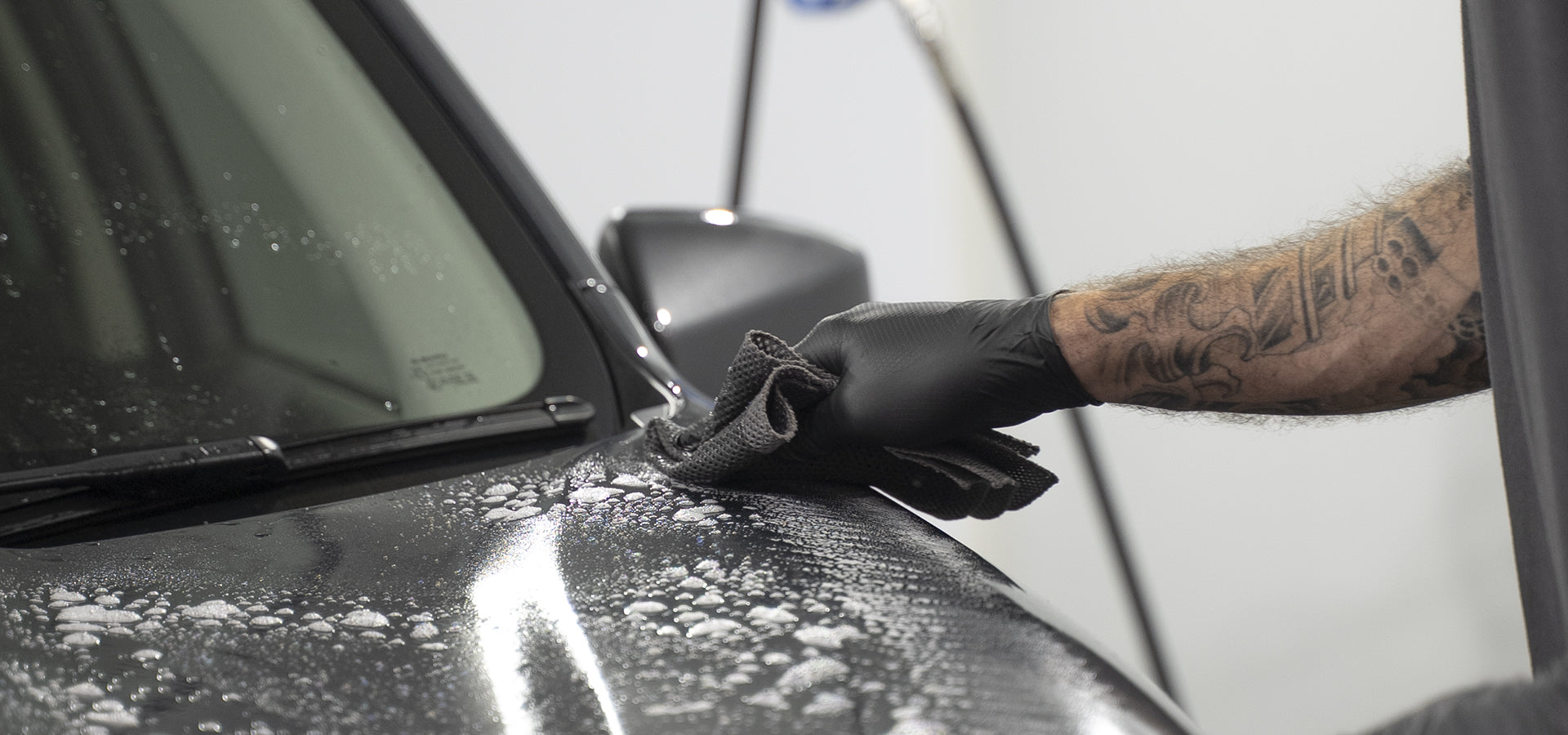 Wiping iron remover with a Aero clay cloth