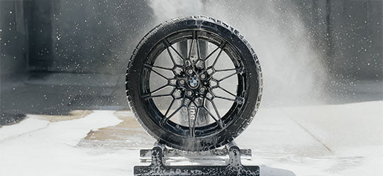 Rinsing a Wheel on a stand
