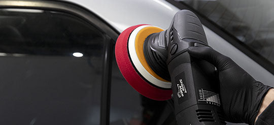 ShineMate EX620 in front of silver car