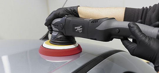 ShineMate EX620 about to start polishing a silver car