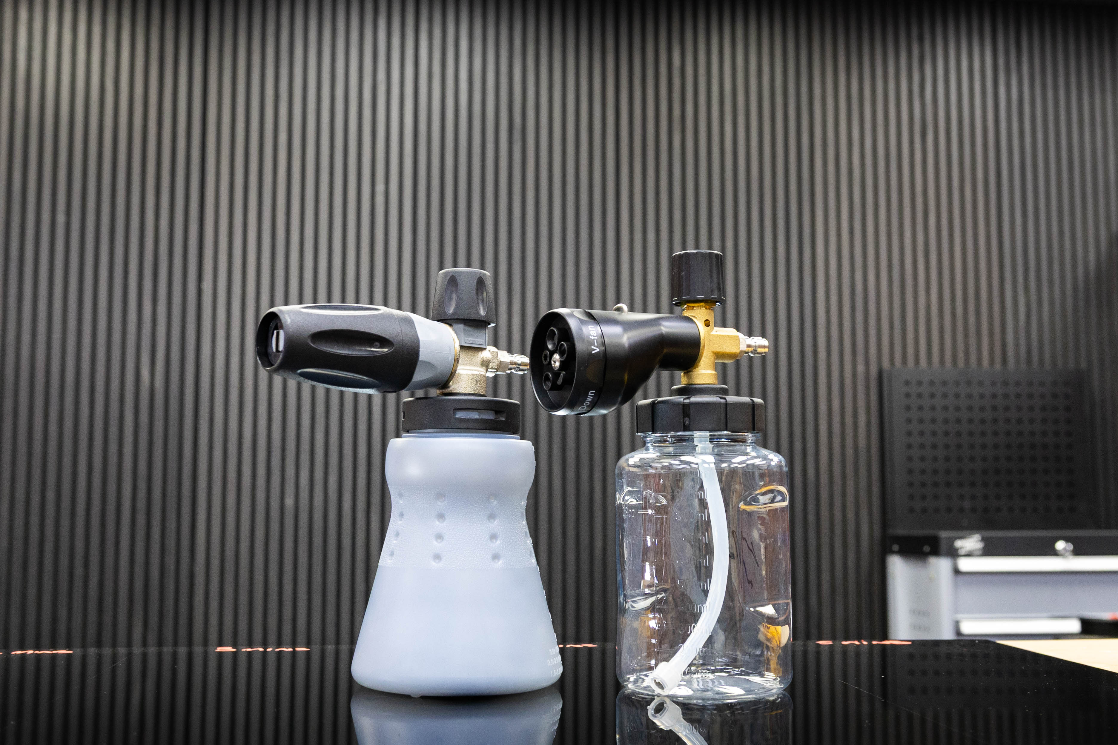 Waxit Car Care MTM & NV Foam Canon Product Shot