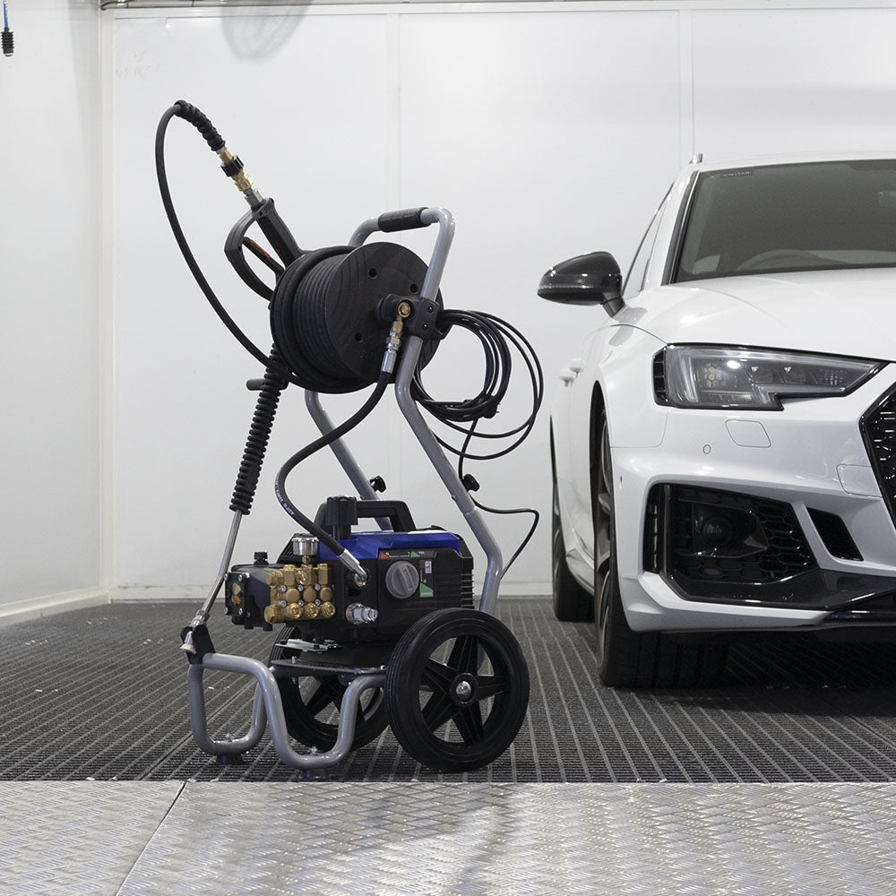 AR630+ on a trolley next to Audi White car