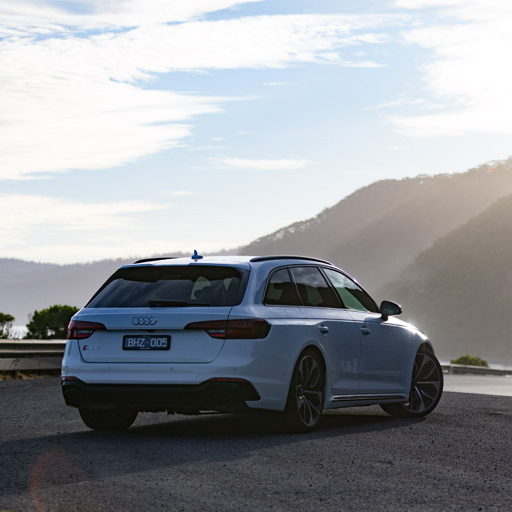 Action_Shot_-_AudiR4.jpg