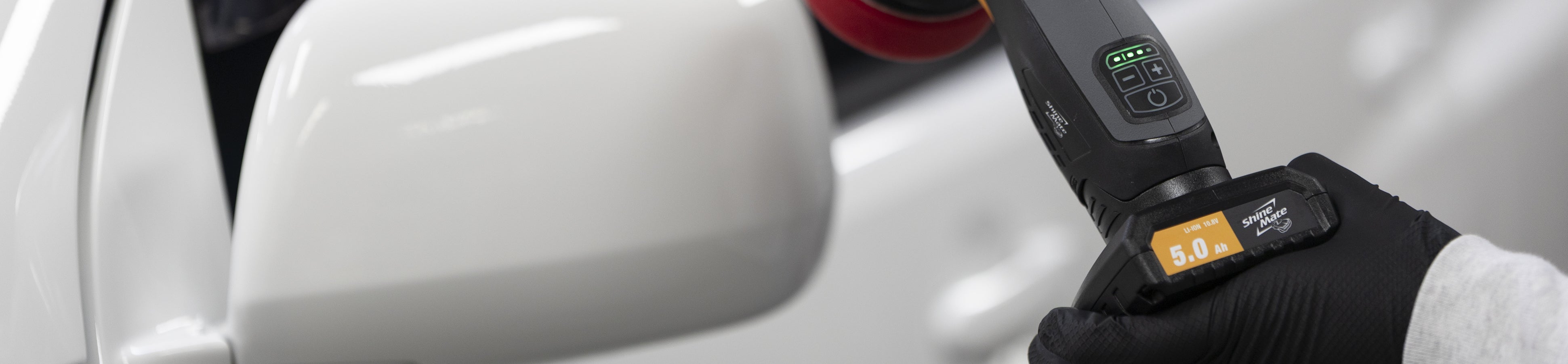 Close up of the ShineMate 5.0 Battery