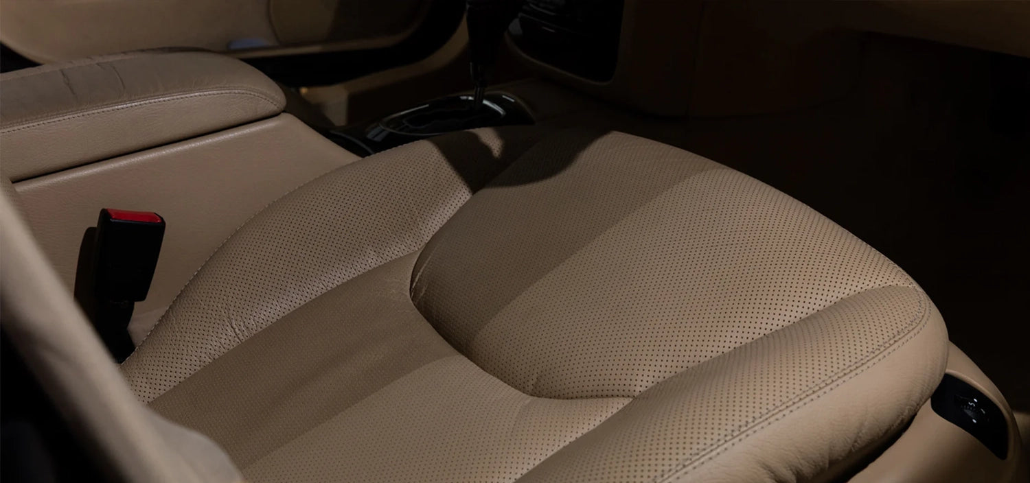 Blog_-_How_to_Clean_and_Protect_Your_Leather_4.webp