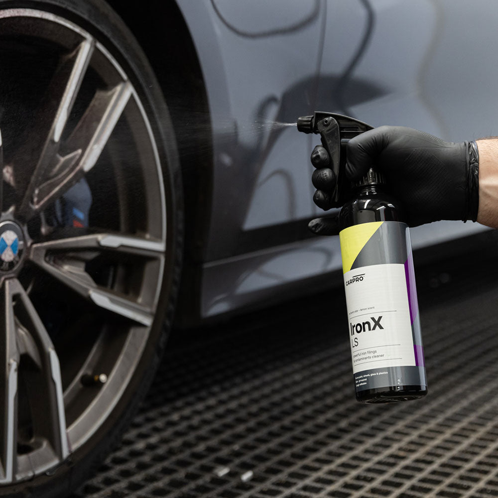 CarProIronX1ltr_CarProReset500mLActionShot.jpg