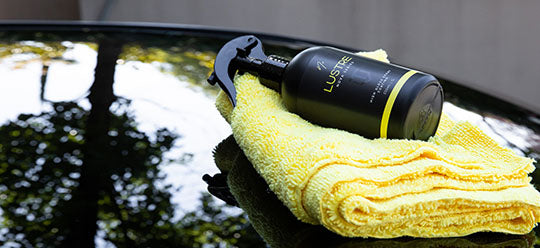 Nv Lustre on a cloth of black bonet