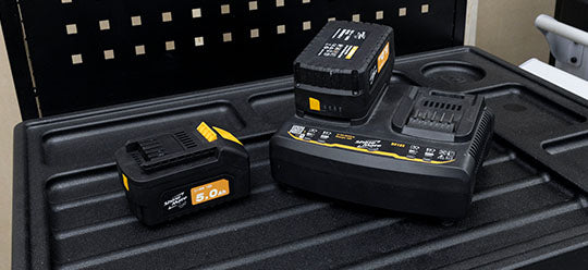 18v Li-Ion Batteries & Charger