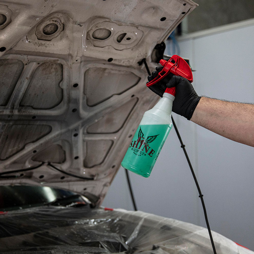 Shine Supply Wise Guy foaming on a tyre